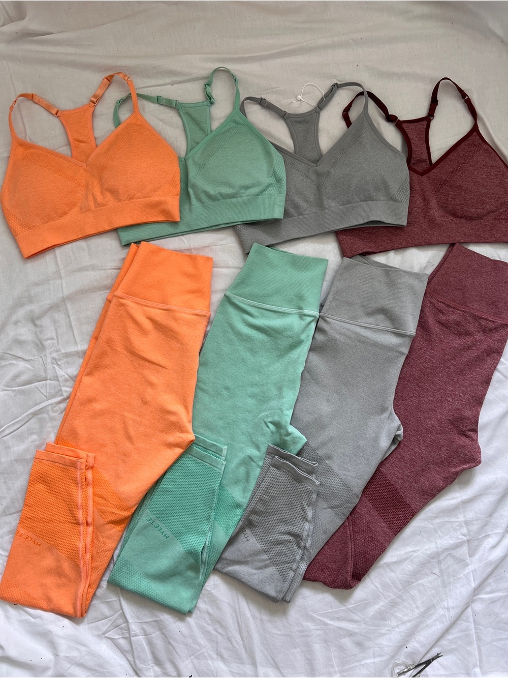 4 Sets of New Hylete Women's Seamless Racerback Sports Bra & Leggings - size S